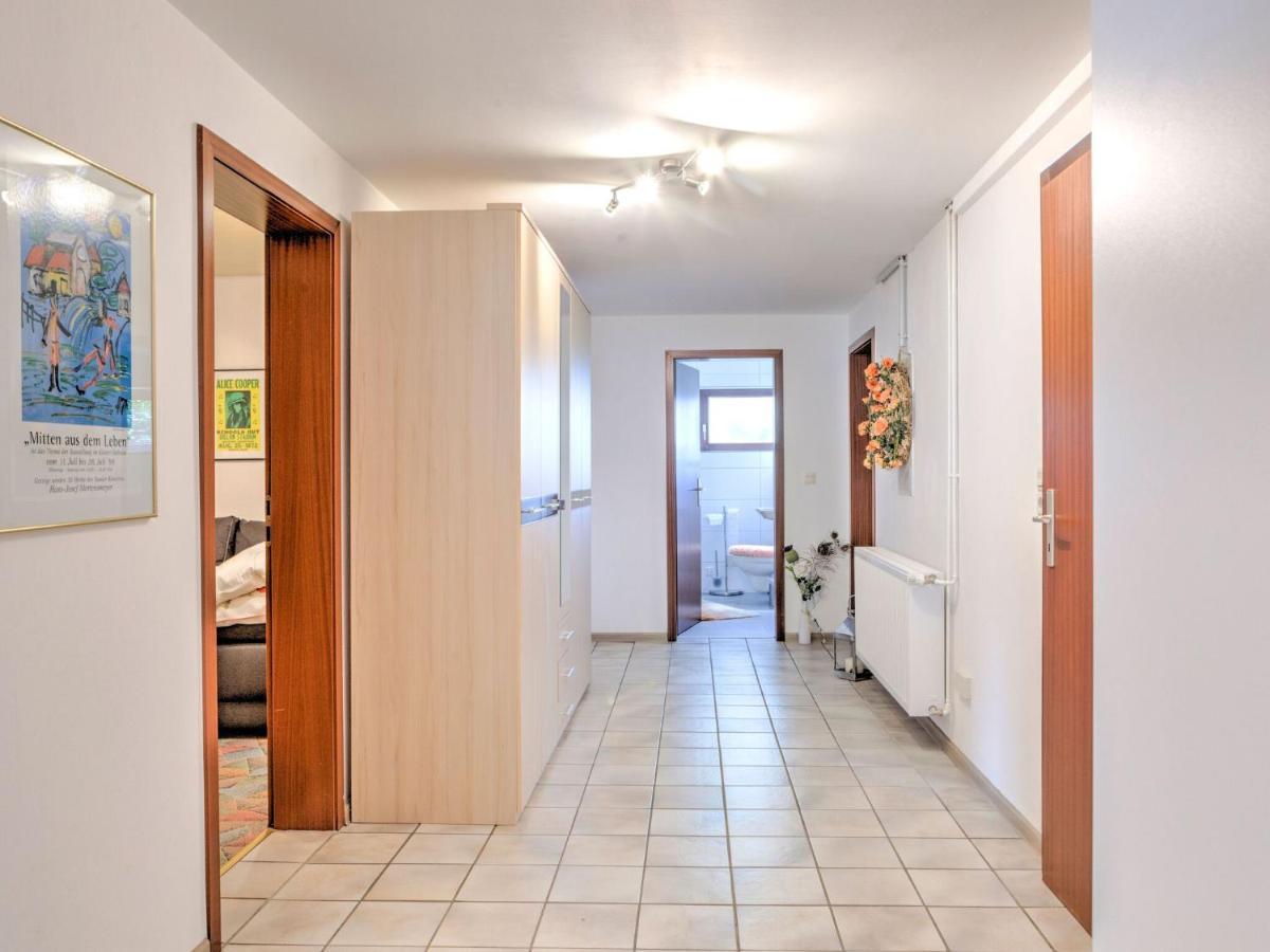 Апартаменти Sunny Flat In Bad Driburg With Garden Номер фото